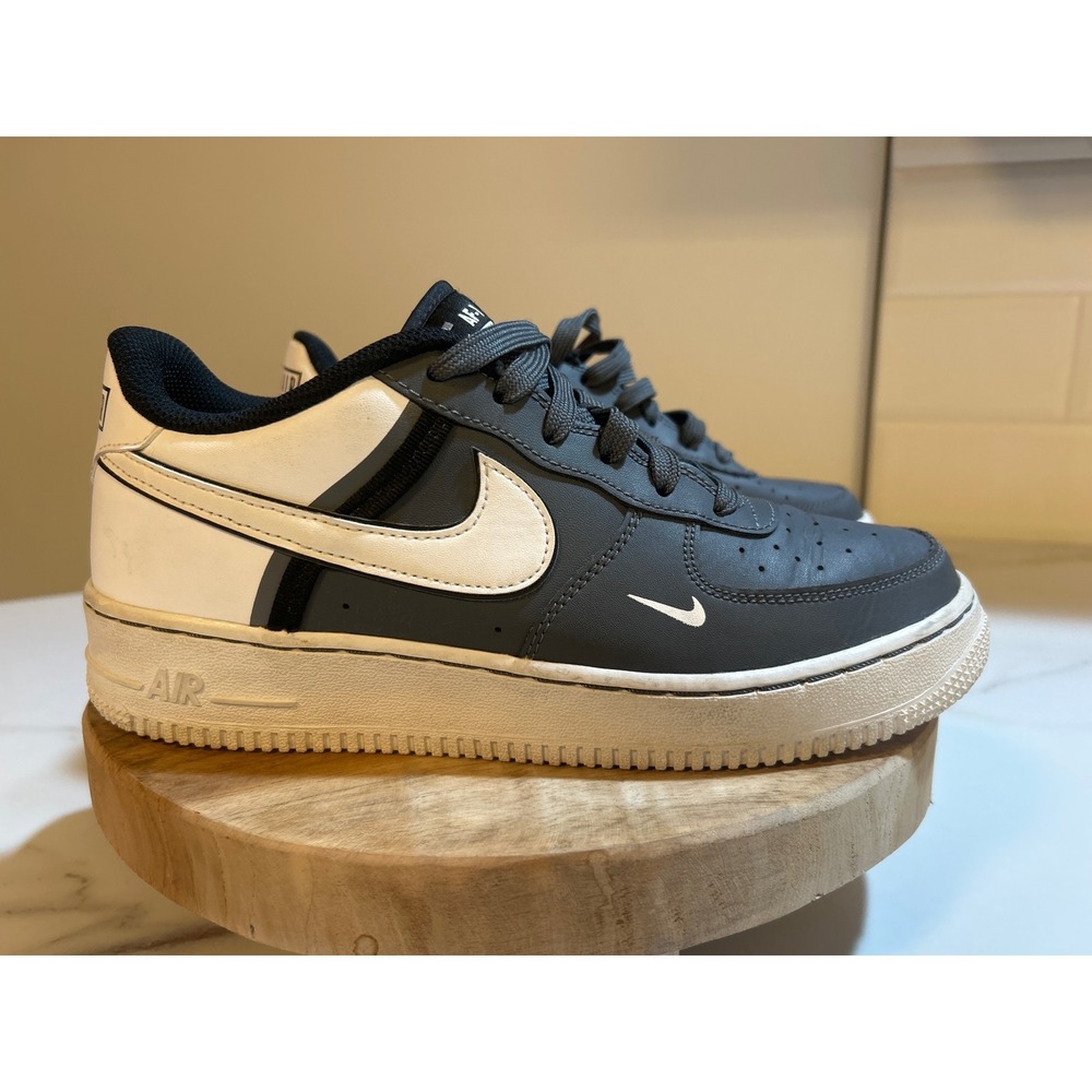 Nike Air Force 1 Low Grey White Black GS Sneakers CI1756-002 Mens 7Y‎ Womens 8.5